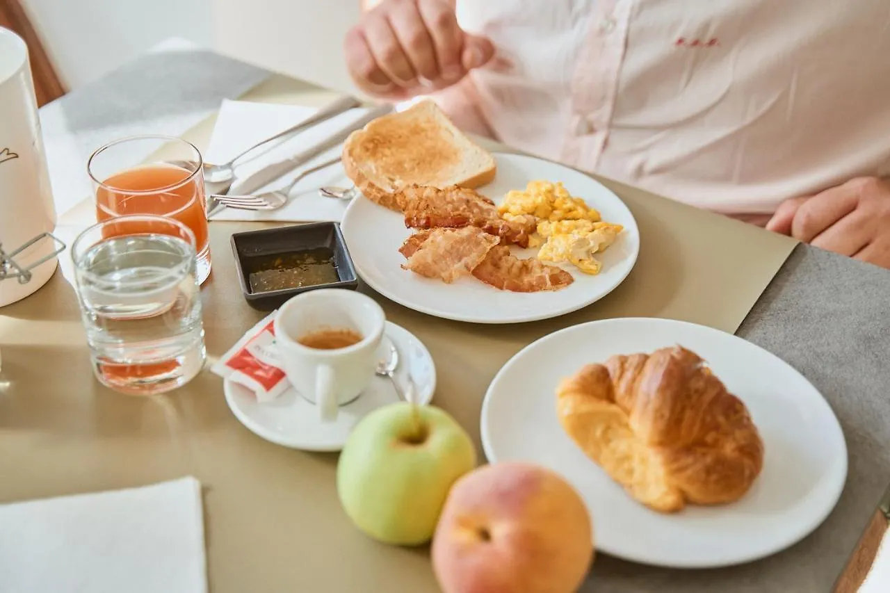 Castrichella Boutique Hotel Rome Airport Fiumicino